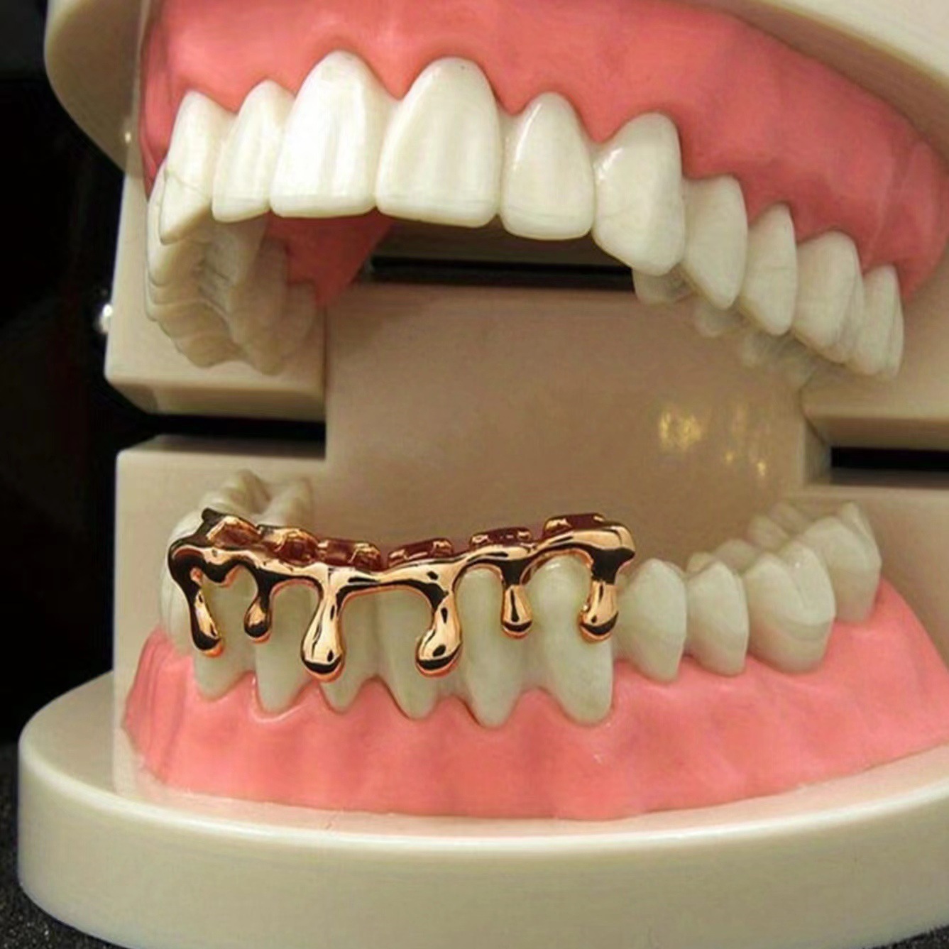 Body Jewelry Europe - حلي الأسنان السفلية للأسنان الهيب هوب