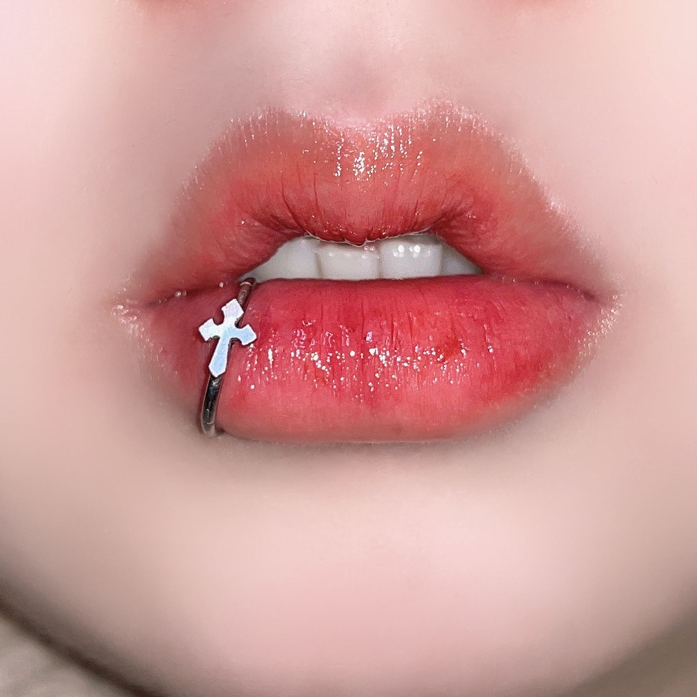 حلقة شفاه دائرية مغلقة بتصميم  - مراجعة Body Jewelry Europe وسعره