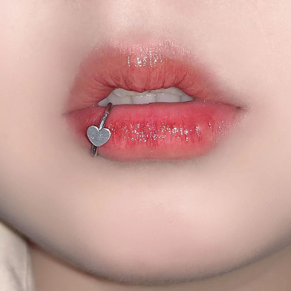 حلقة شفاه دائرية مغلقة بتصميم  - مراجعة Body Jewelry Europe وسعره