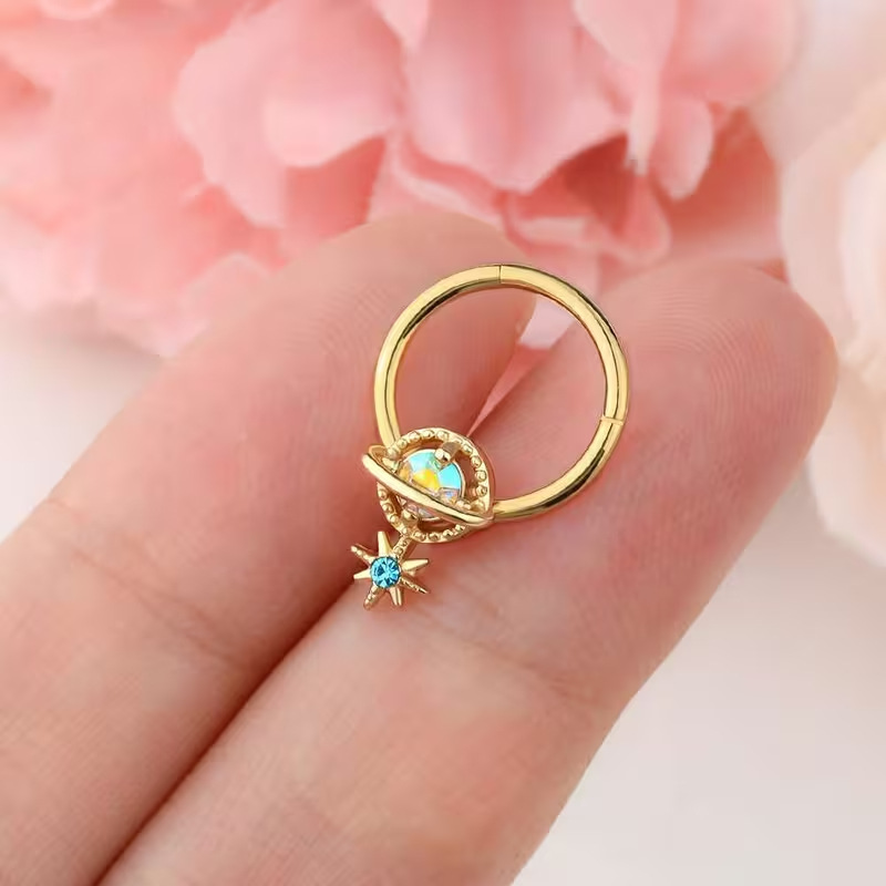 مجوهرات ثقب الحاجز الأنفي والد - مراجعة Helix Cartilage Ring وسعره
