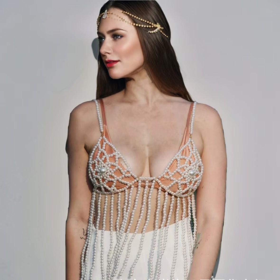 سلسلة جسم أوروبية وأمريكية عاب - مراجعة Body Jewelry Europe وسعره