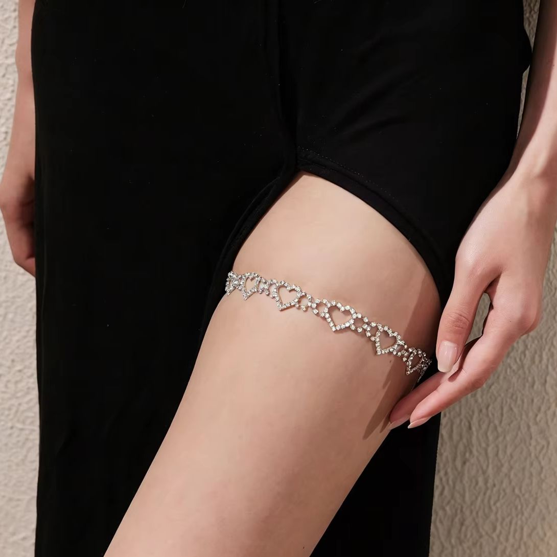 سلسلة ساق على شكل قلب مرصعة بأ - مراجعة Body Jewelry Charms وسعره