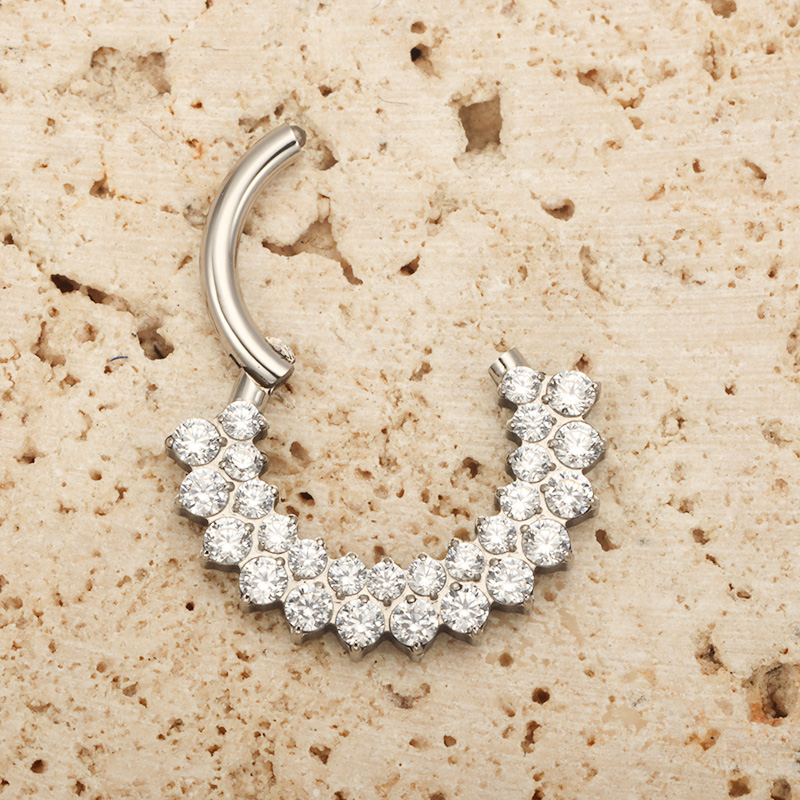 ASTM F136 التيتانيوم الفرس الح - مراجعة Septum Clicker Ring وسعره